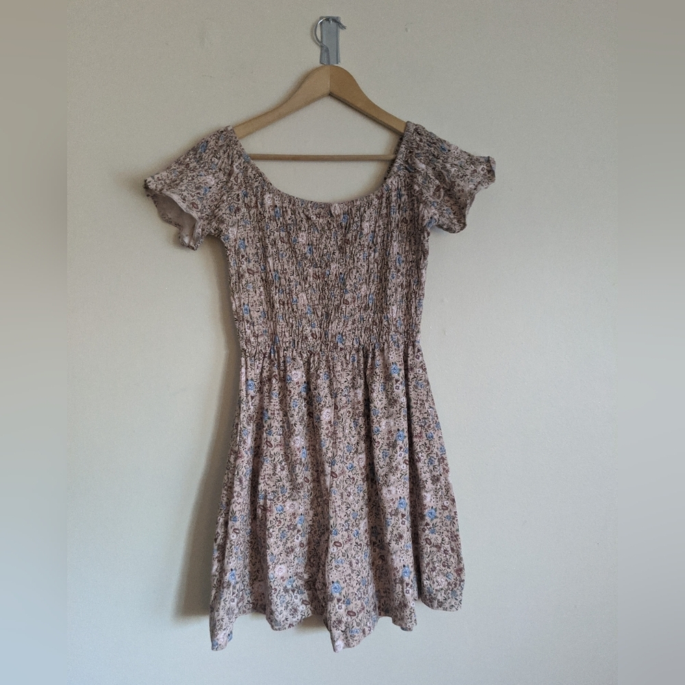 One Step Up Floral Romper Large - Picture 2 of 7